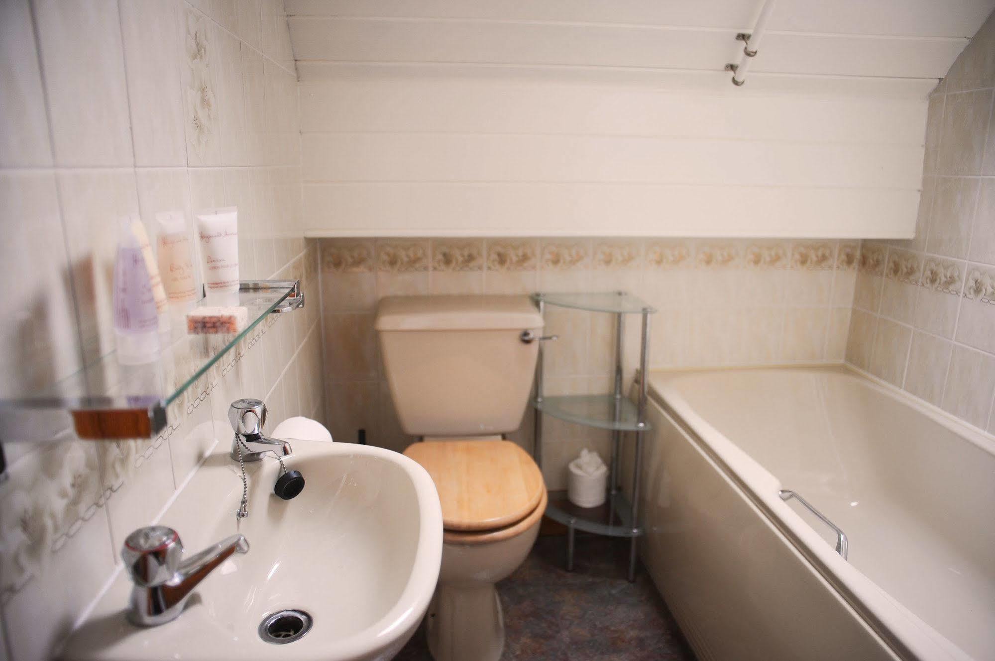 Chestnuts (adults Only) Guest house